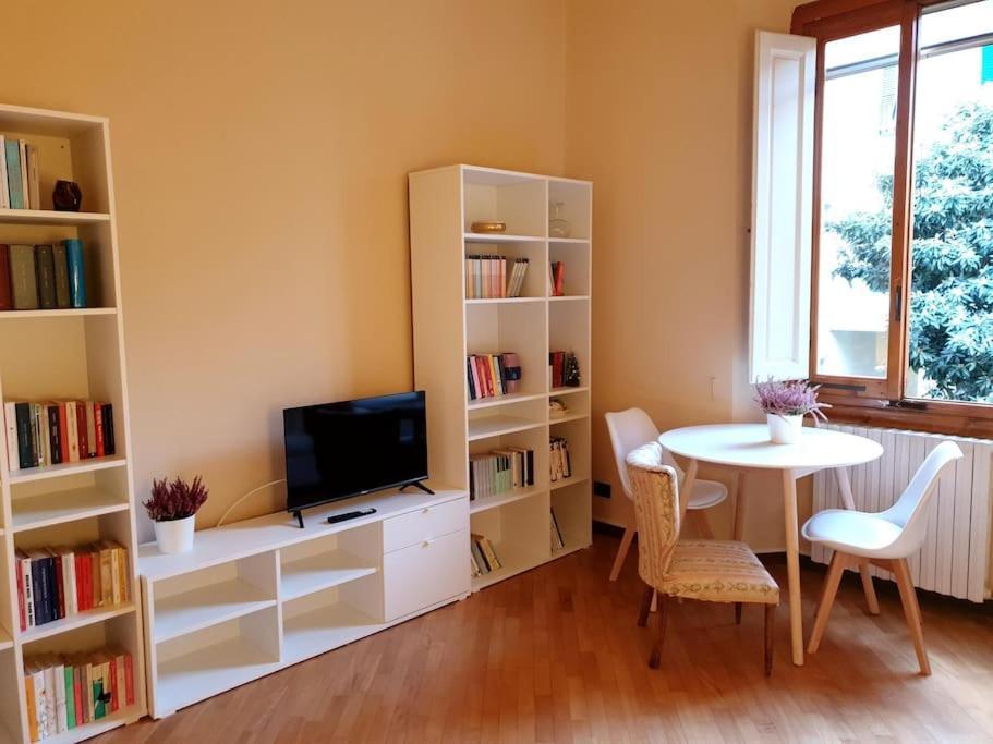 Celeste Apartment-San Frediano フィレンツェ エクステリア 写真